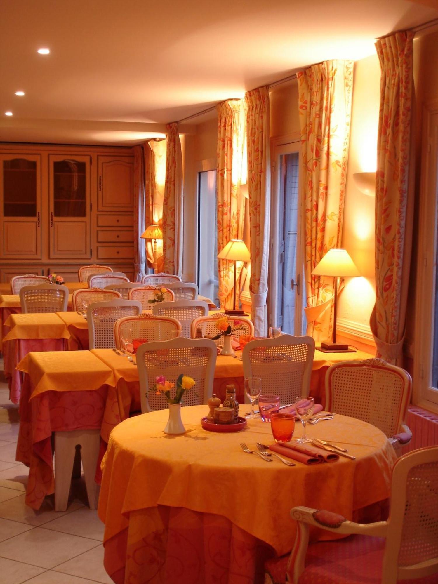 Hotel Mireille Arles Eksteriør bilde