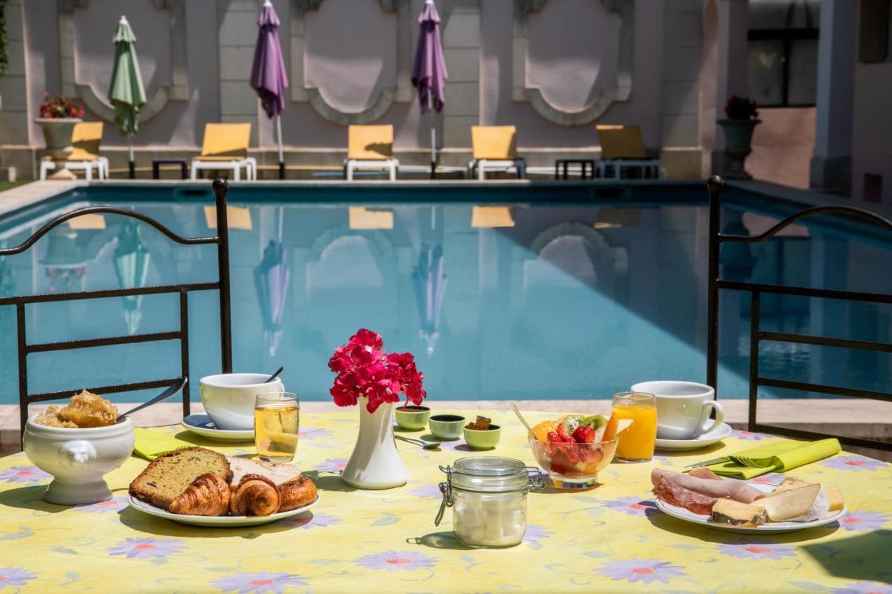 Hotel Mireille Arles Eksteriør bilde