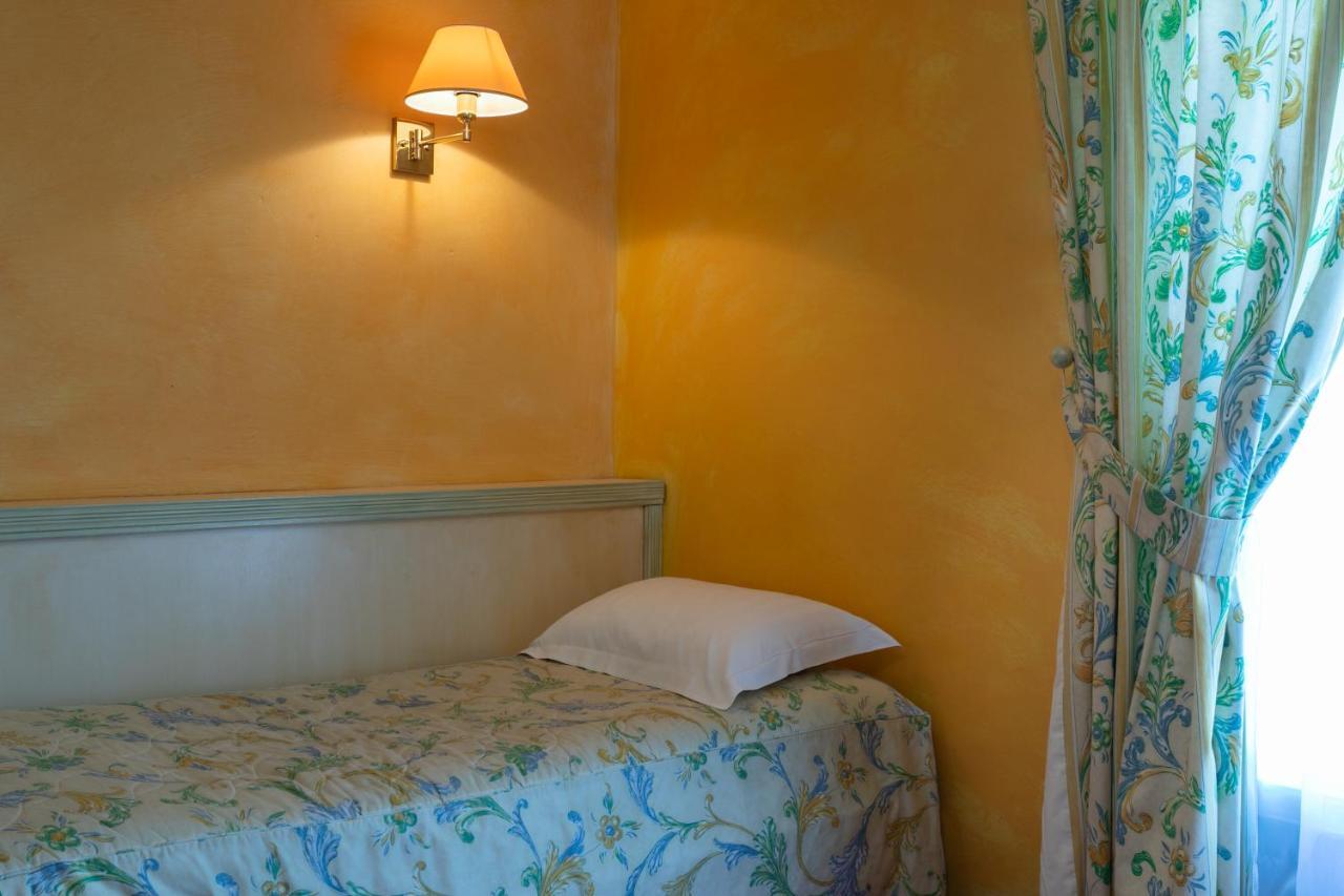 Hotel Mireille Arles Eksteriør bilde